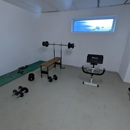 Neue Linde 게스트하우스