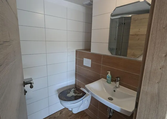 Neue Linde * آلسفلد